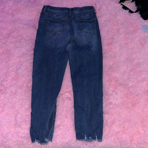 Ripped mom jeans - Picture 3 of 5